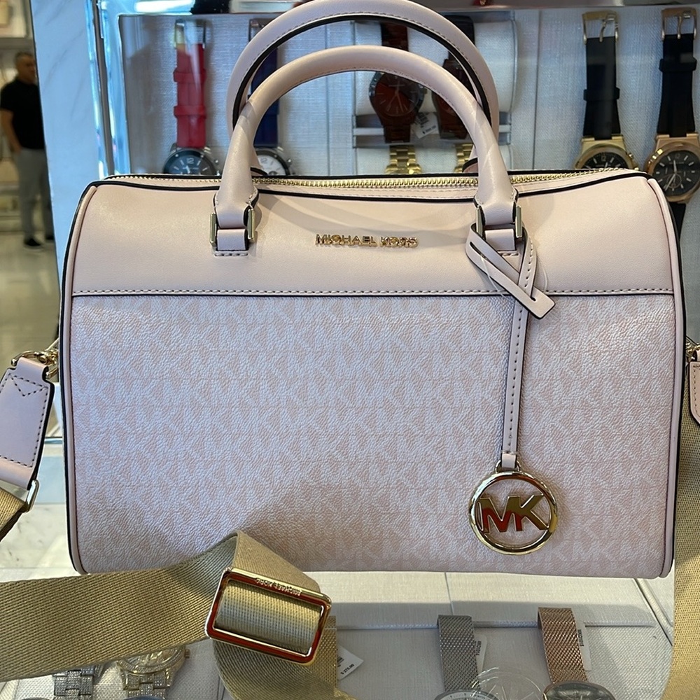 Michael Kors med Duffle Satchel Crossbody Bag Travel
Light Powder Blush NWT - Picture 2 of 16